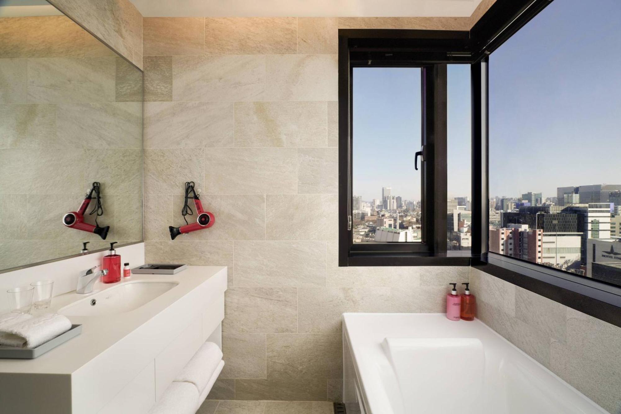 Hotel Moxy Seoul Insadong Esterno foto