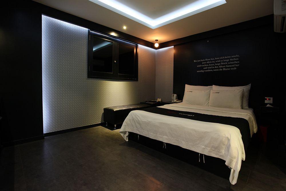 Hotel Moxy Seoul Insadong Esterno foto