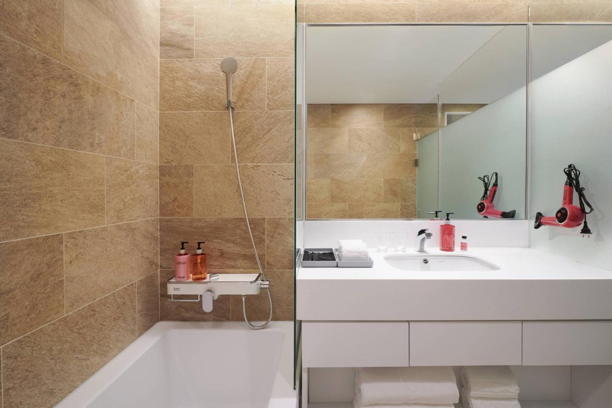 Hotel Moxy Seoul Insadong Esterno foto